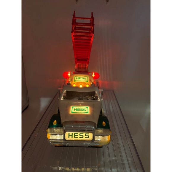 Hess Gasoline Truck Extension Ladder Lights White Green Sounds Flasher Vintage - Picture 10 of 11